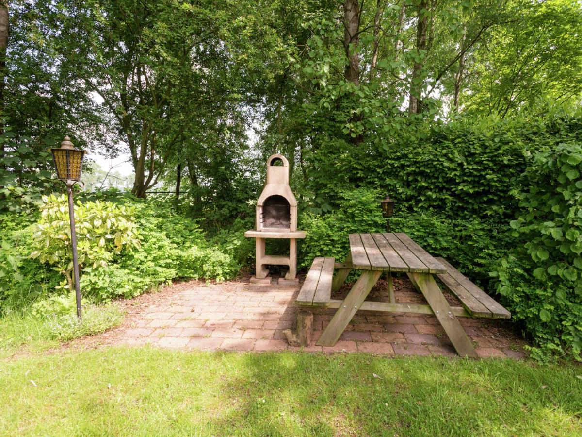 Villa With Spacious Garden Near Heeten Esterno foto