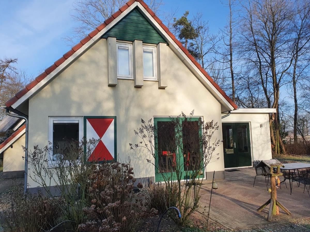 Villa With Spacious Garden Near Heeten Esterno foto